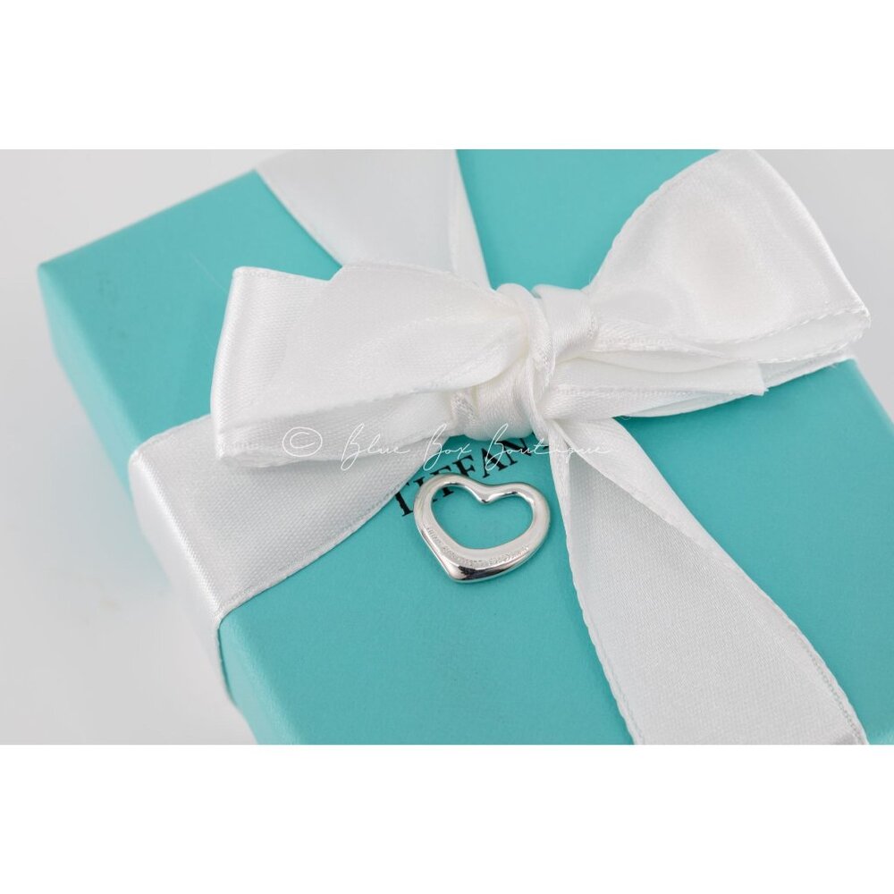 Tiffany & Co. Open Heart Charm Pendant Elsa Peretti Vintage Small 15mm in Silver - Picture 5 of 7